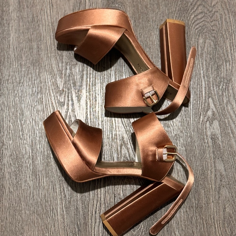 Stuart Weitzman Partisan Satan Sandals